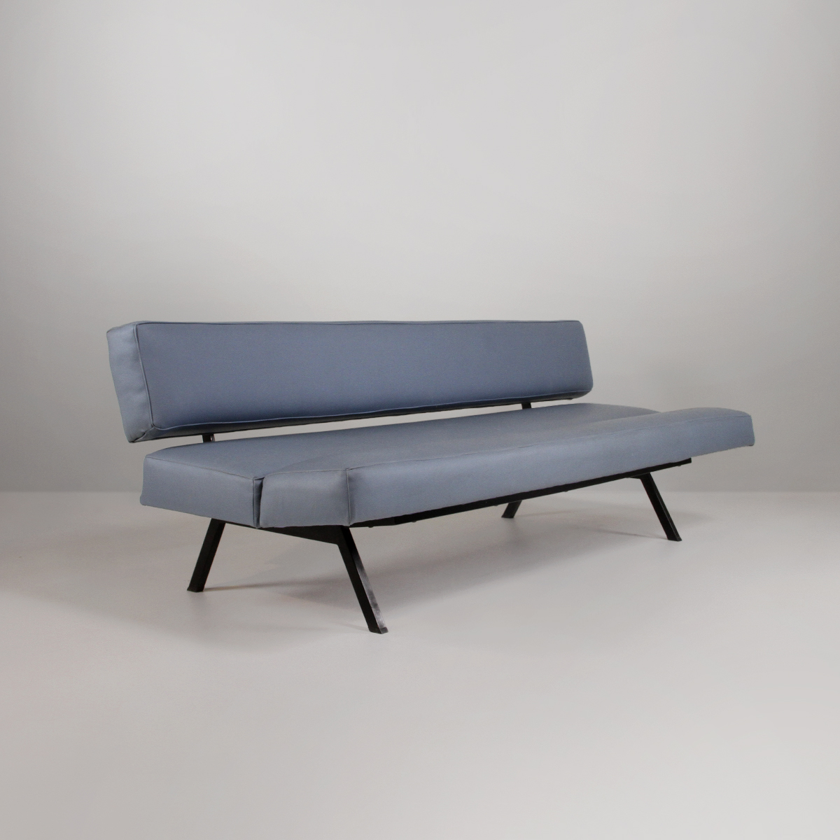 Divano letto anni 60 produzione I.P.E. sofa bed, Italian design