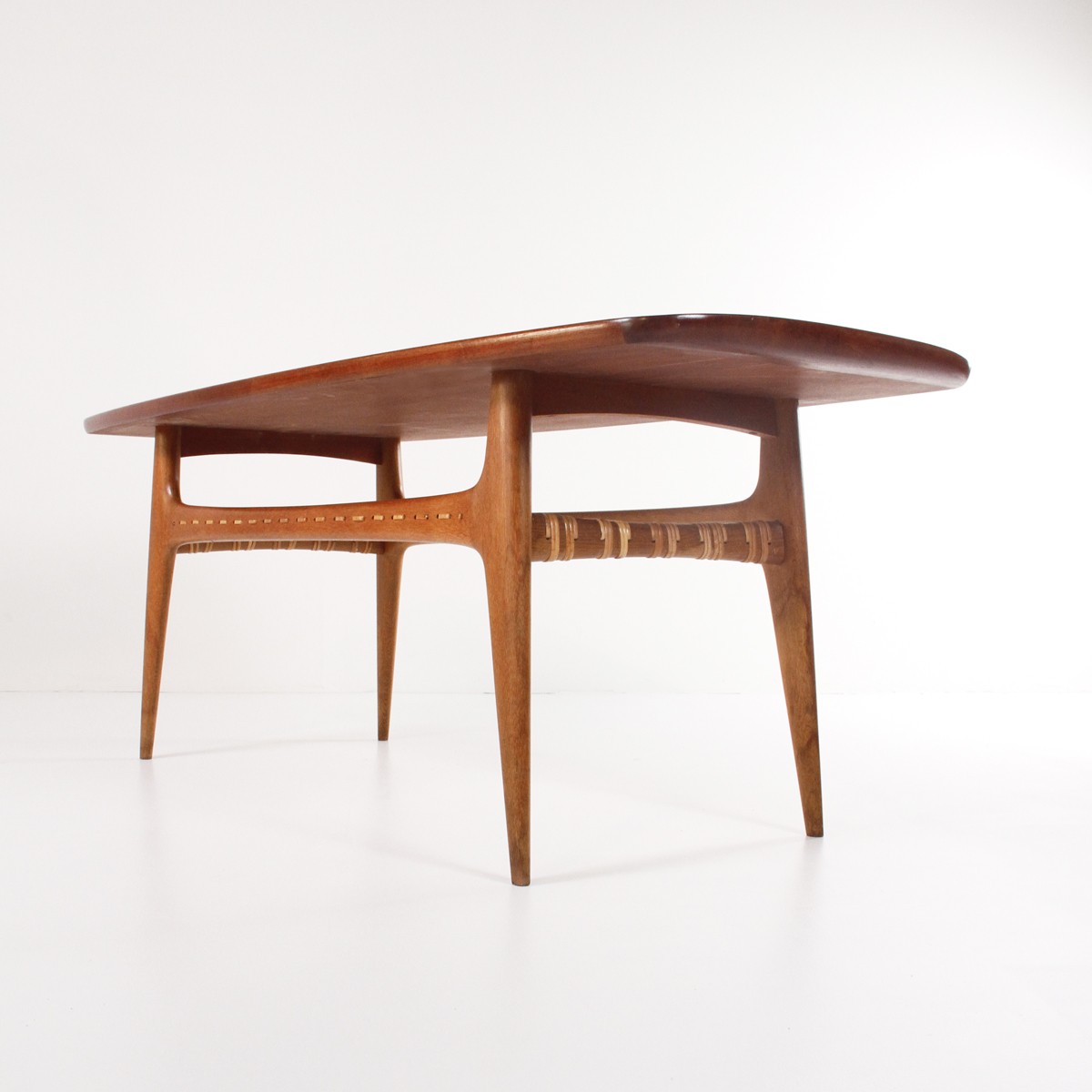 Tavolino da salotto '60 in teak e rattan, coffee table, danish design