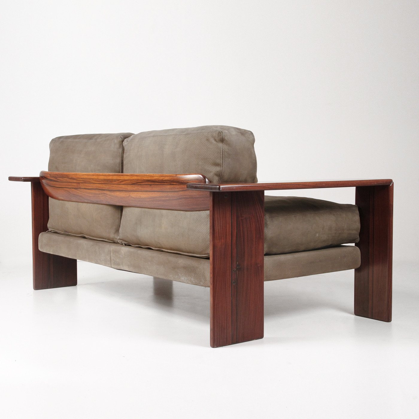 divano, Two seater sofa, Artona,  Afra and Tobia Scarpa, Maxalto, design, mid century modern, wood leather