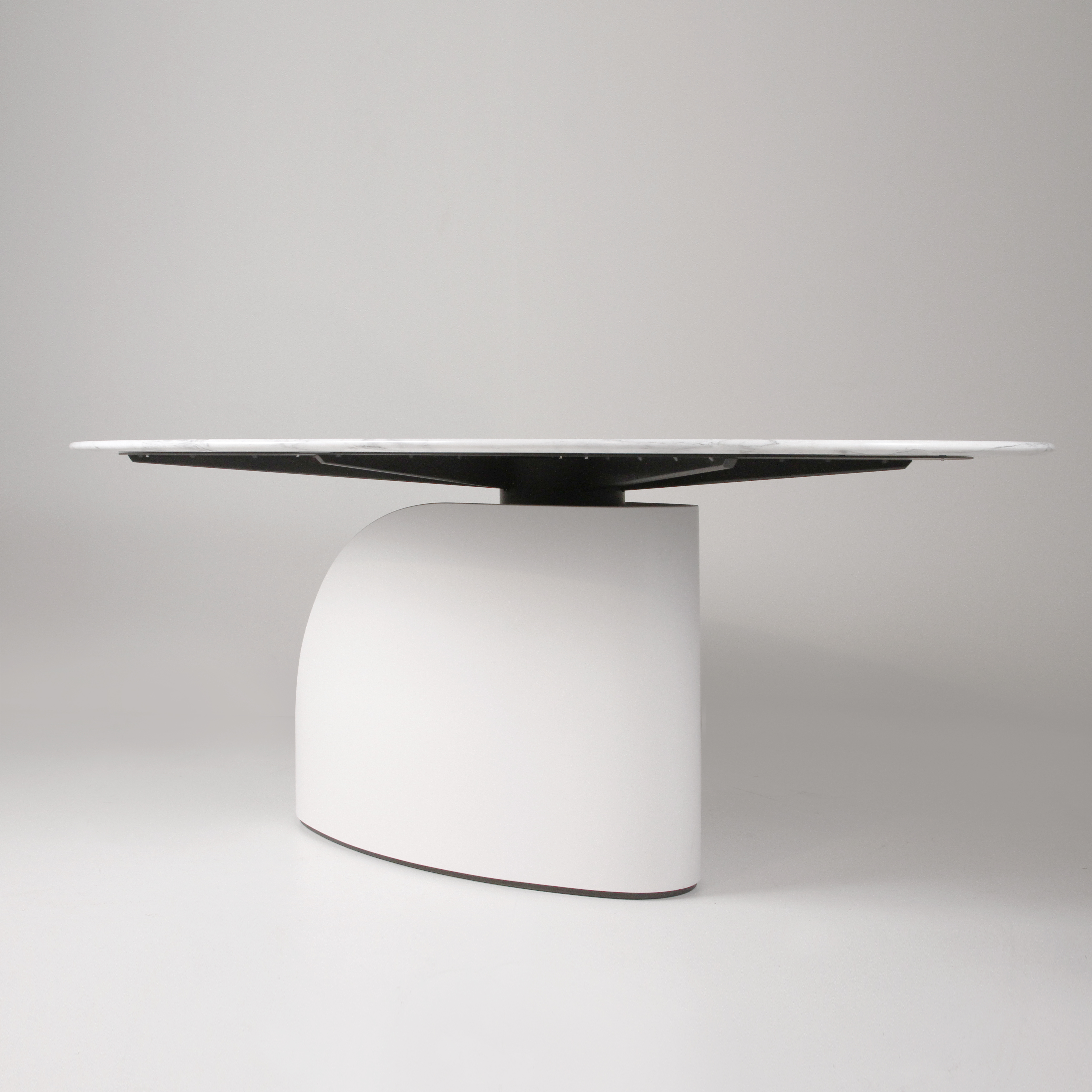 Table, tavolo, Central Park, Daniele Loscalzo Moscheri, Ditre Italia, design, calacatta gold marble, design 