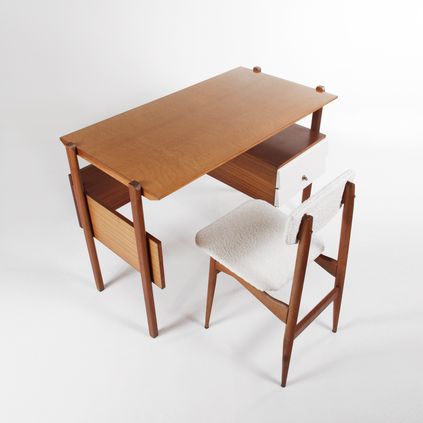 scrivania, desk, minimal, design, office design, vintage, minimal, mid century modern, design, teak