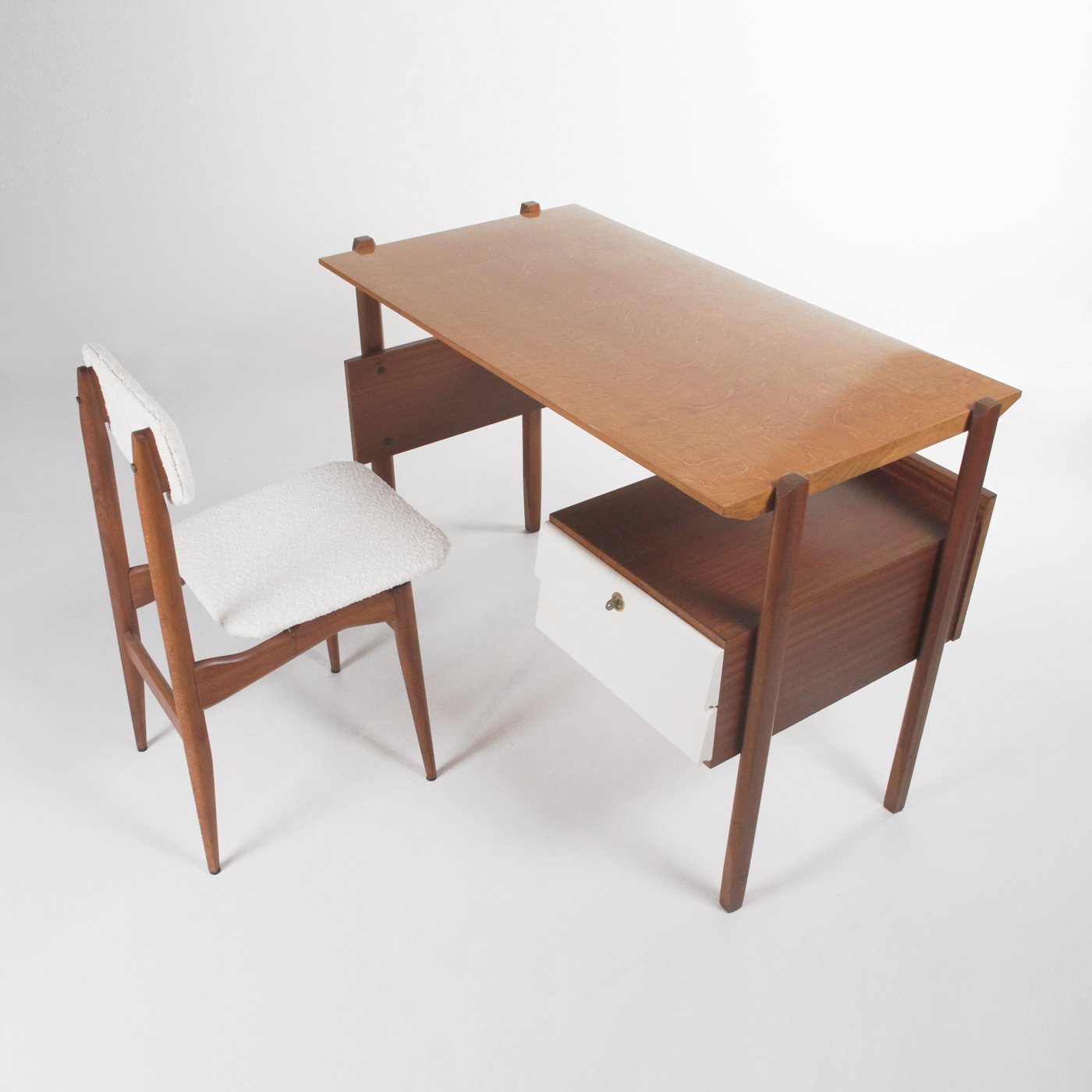 scrivania, desk, minimal, design, office design, vintage, minimal, mid century modern, design, teak