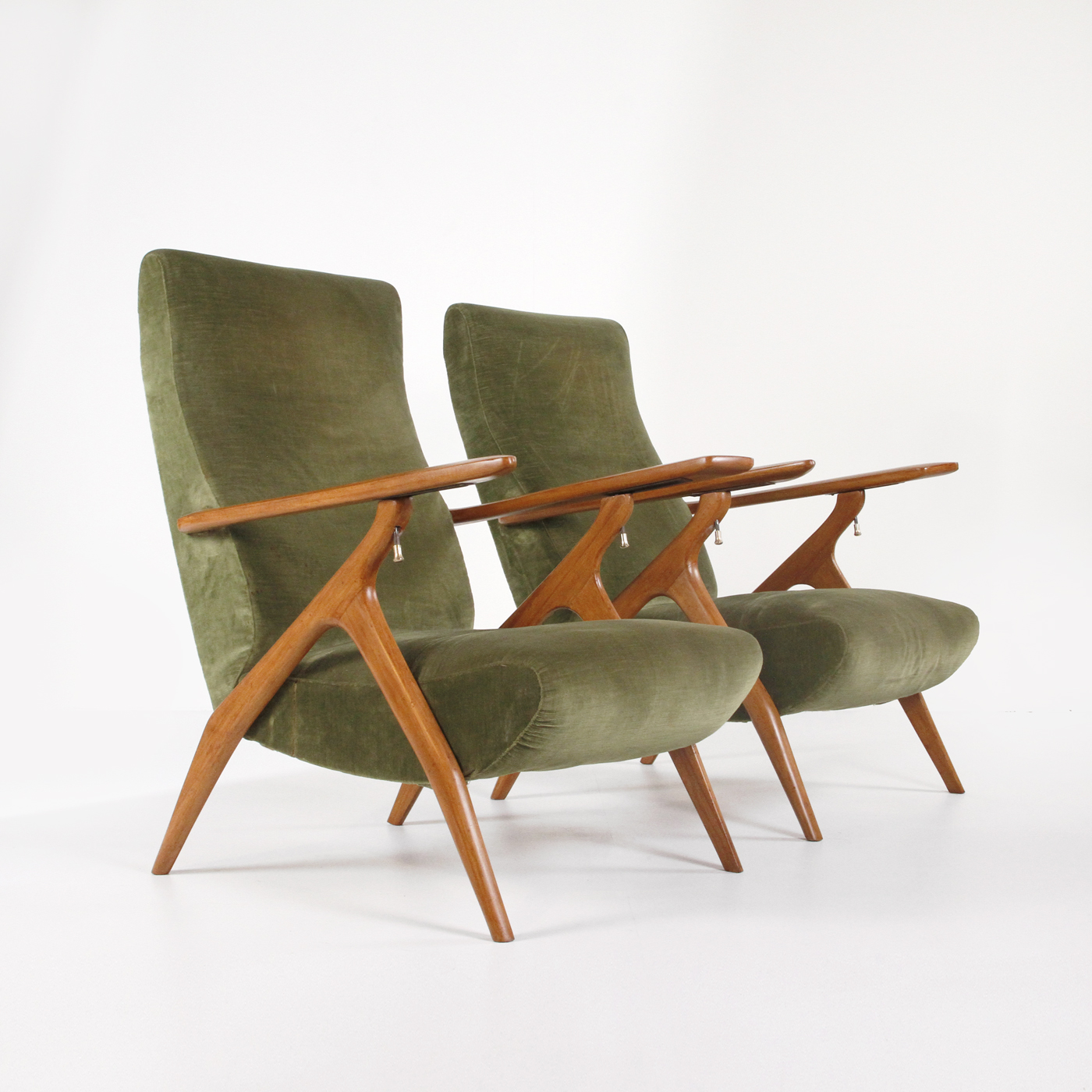 poltrone, armchairs, design, velvet, teak, mid century modern, vintage, modernariato