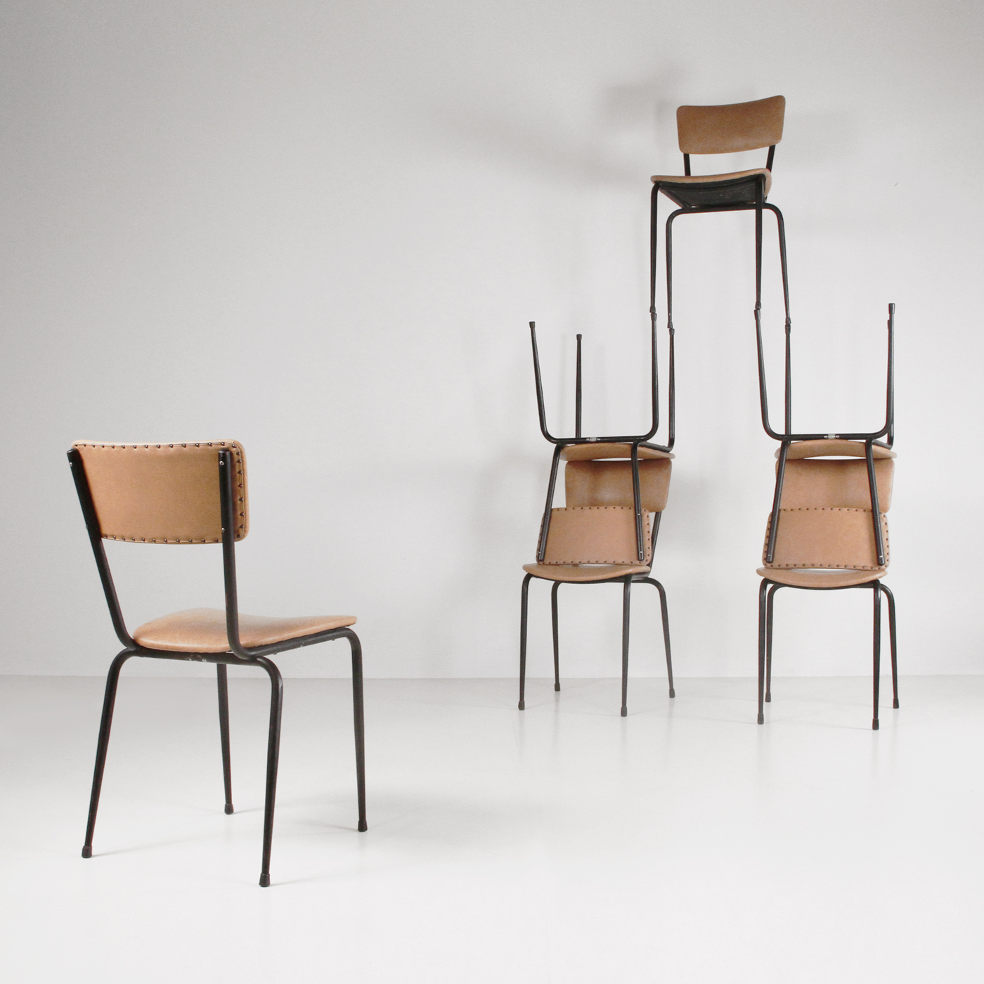 sedie - chairs - 1960s - design - vintage - modernariato - doro cuneo - mid century furnitur