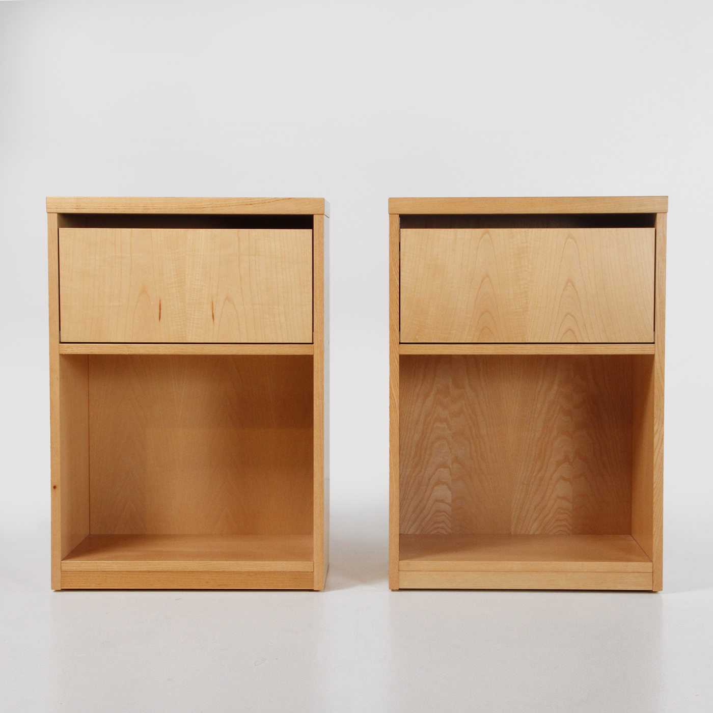 comodini - bedside tables - wood - legno - design - arredamento - modernariato - mid century furniture