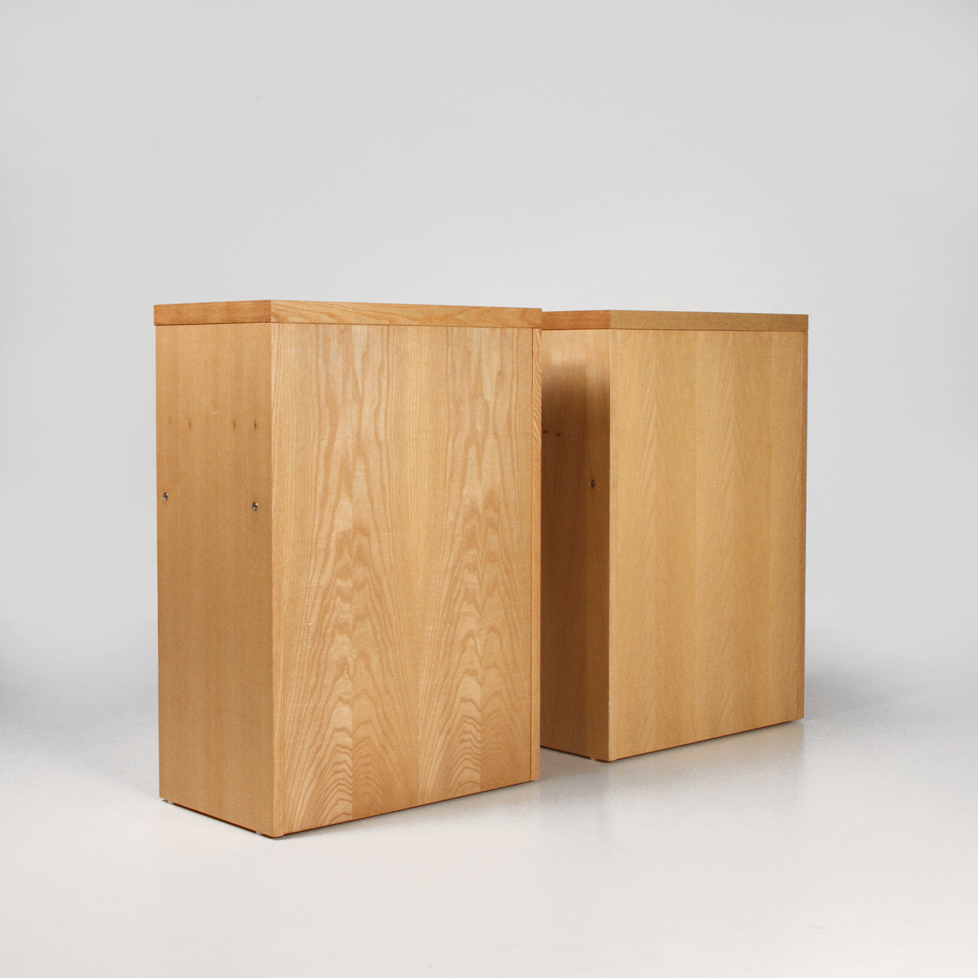 comodini - bedside tables - wood - legno - design - arredamento - modernariato - mid century furniture